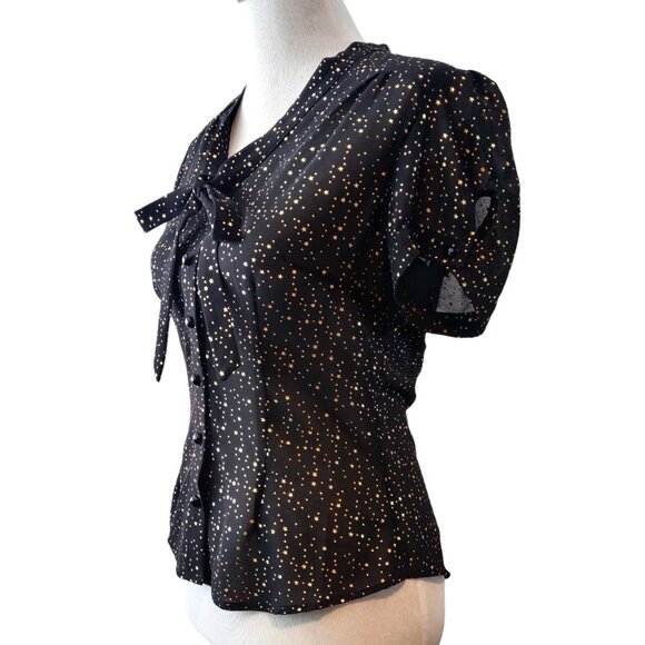 Collectif London Womens XS/4 Black Gold Star Print Tie Neck S/S Semi Sheer Top - Picture 3 of 8